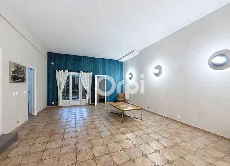 Appartement à louer - Photo 2