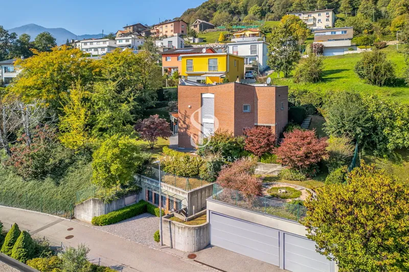 Maison à vendre, 6.5 pièces, 250 m², Tesserete