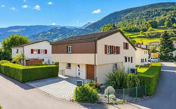 Familienglück mit Garten - grosszügiges Einfamilienhaus mit vielsei... - Photo 2