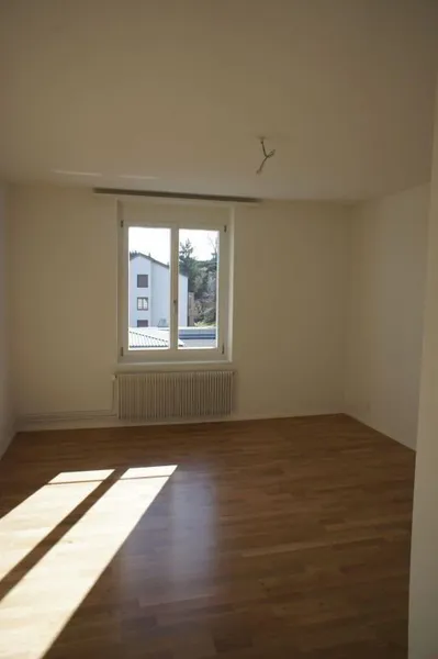 Moderne Wohnung mit See- und Bergsicht - Photo 3