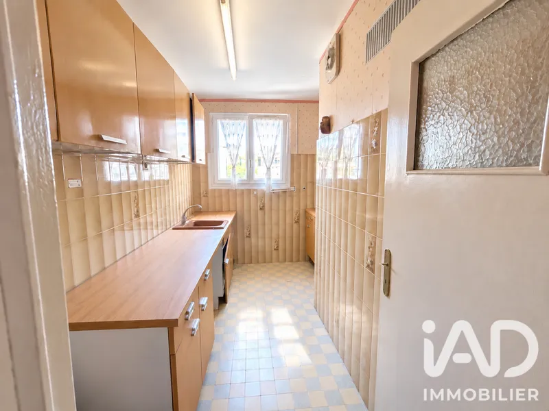 Vente Appartement 4 pièces - Photo 2