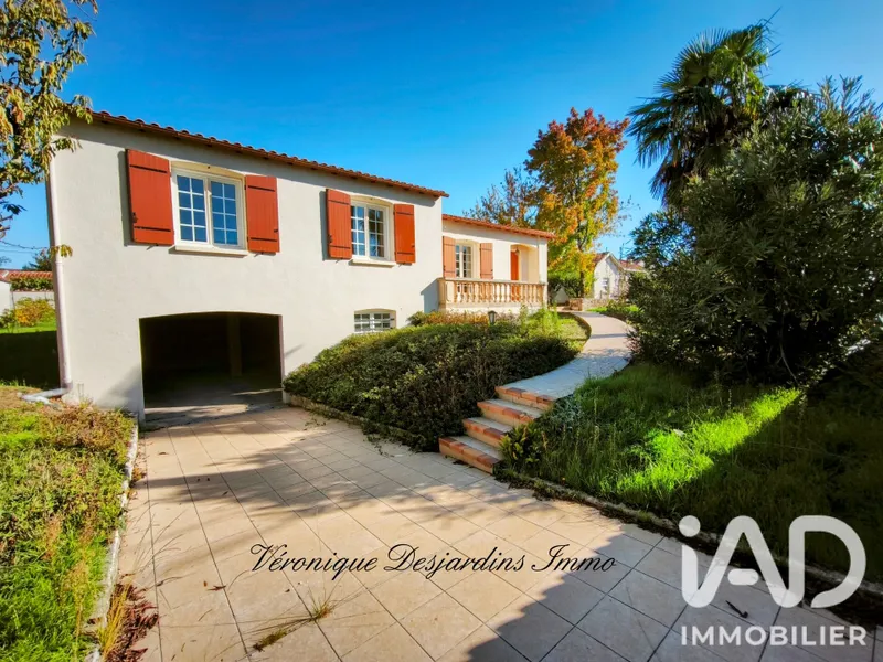 Maison à vendre, 4 pièces, 110 m², Saintes