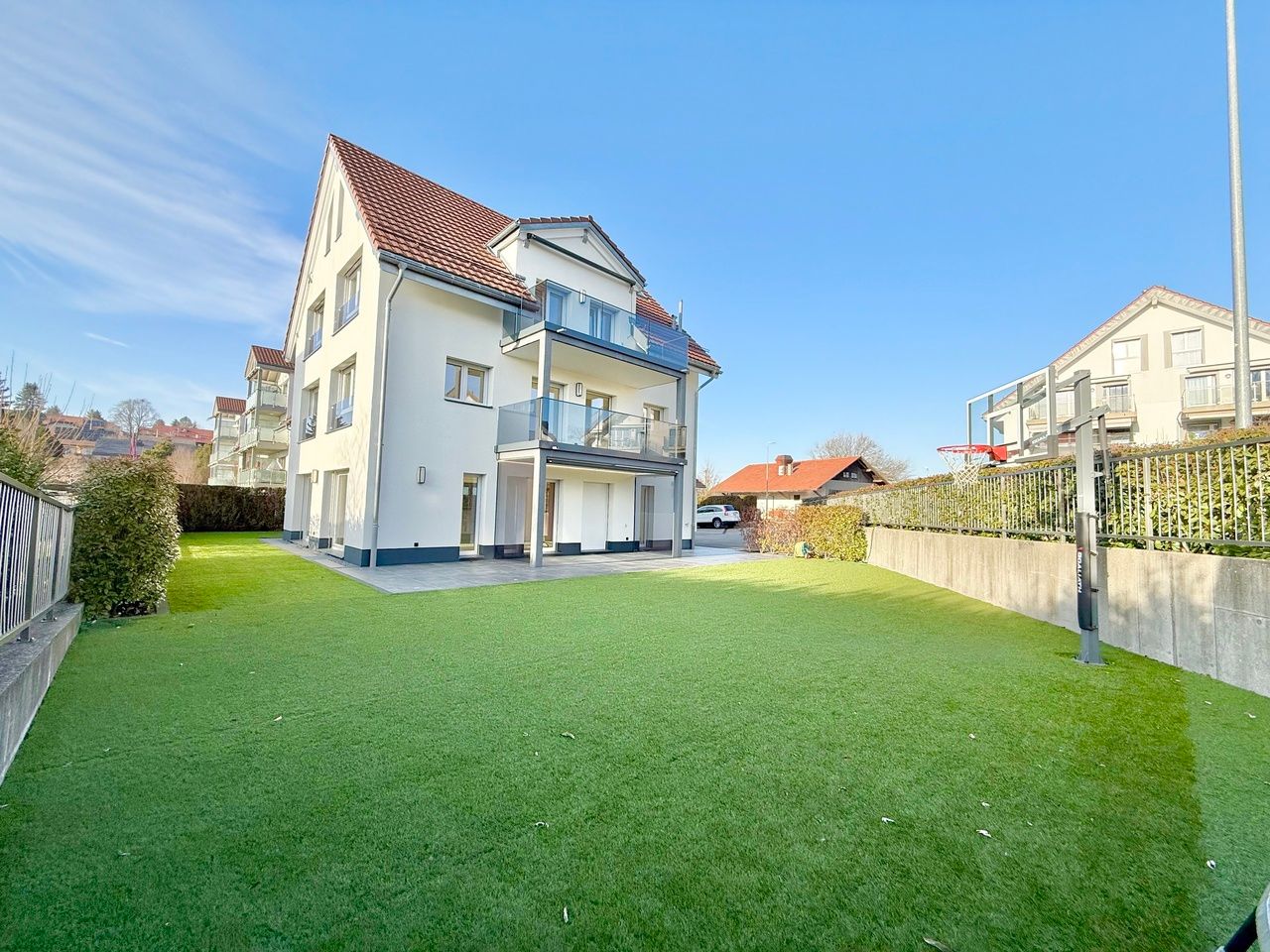 3,5 pièces au 1er étage avec grand balcon!