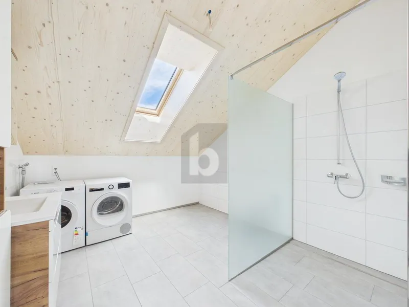 EXKLUSIVER NEUBAU MIT 2 GROSSEN LOGGIAS - Photo 2