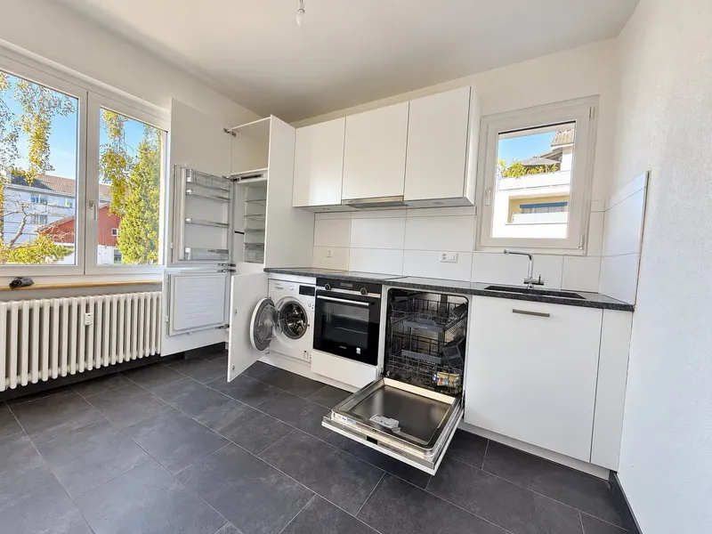 Erstbezug - Stilvoll renovierte 3-Zimmerwohnung mit eigenem Garten - Photo 3