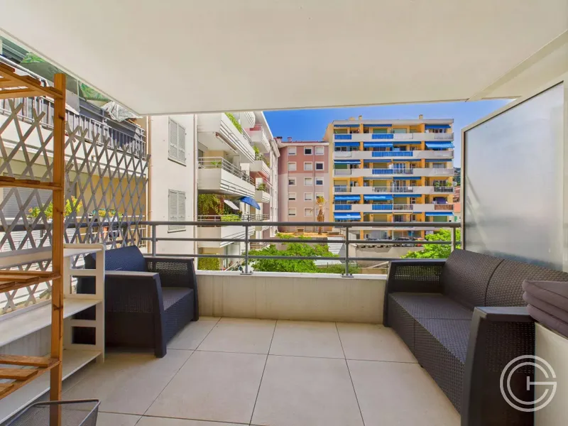 Maison à louer, 1 pièces, 25 m², Nice