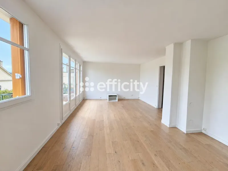 Appartement - 4 pièces - 75 m² - Photo 2