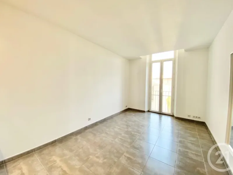 Appartement à louer, 2 pièces, Cannes