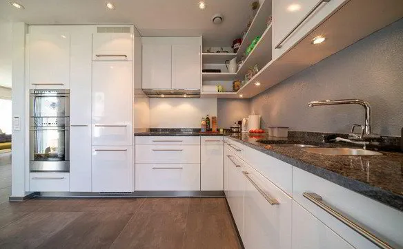 Raum für hohe Ansprüche - 3½ Zimmer, 116 m² Wohnfläche und zwei Son... - Photo 3