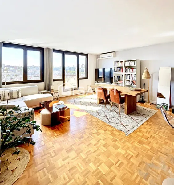Aux portes de Paris, superbe appartement traversant, 3 chambres, lumineux et vue panoramique ! - Photo 2