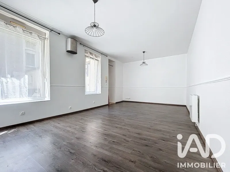 Vente Appartement 2 pièces - Photo 2