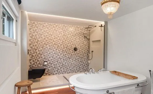 Wohntraum im Bauhausstil mit weitläufigem Garten und Pool - Photo 5