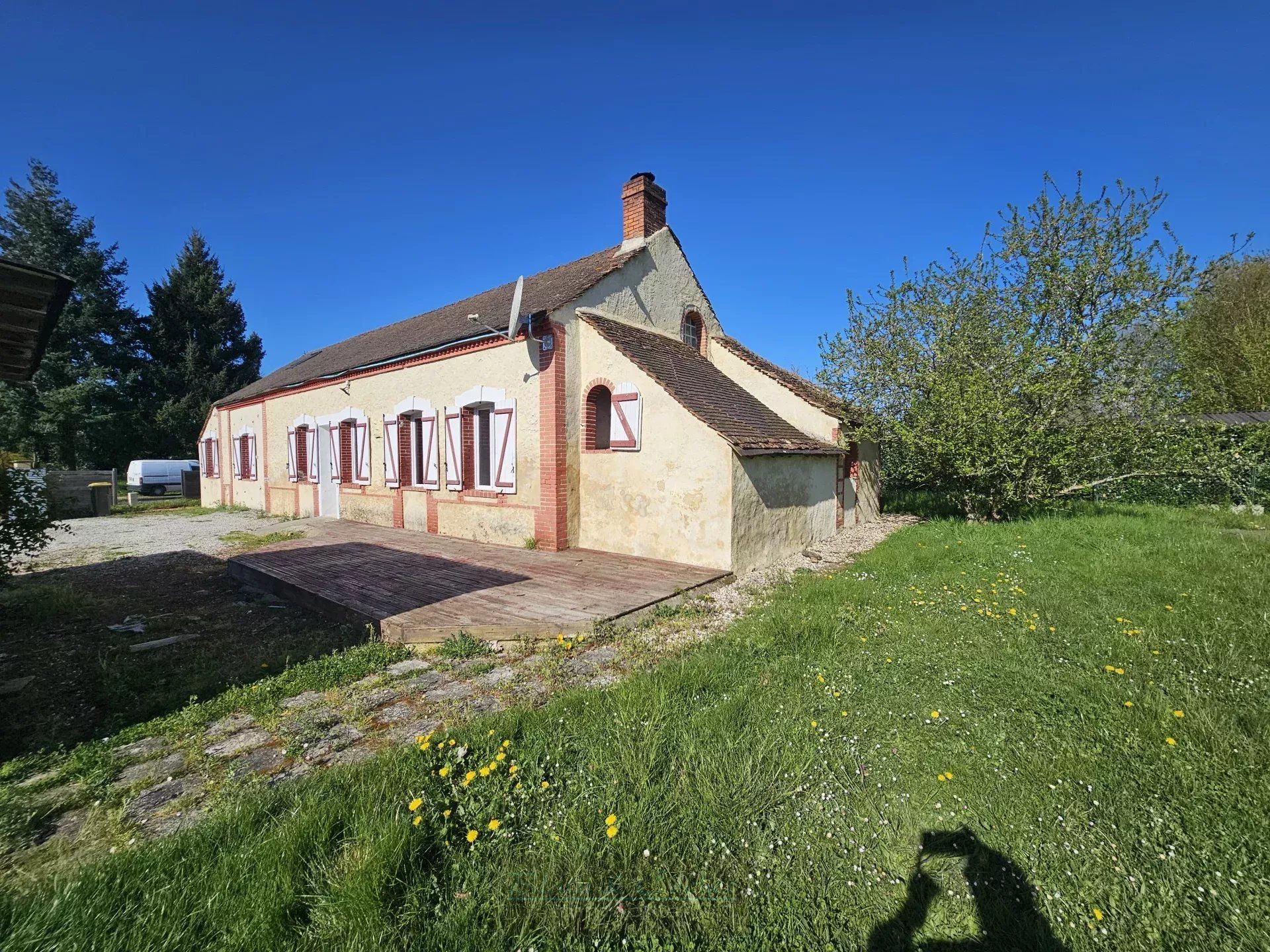 Authentique  longère gâtinaise